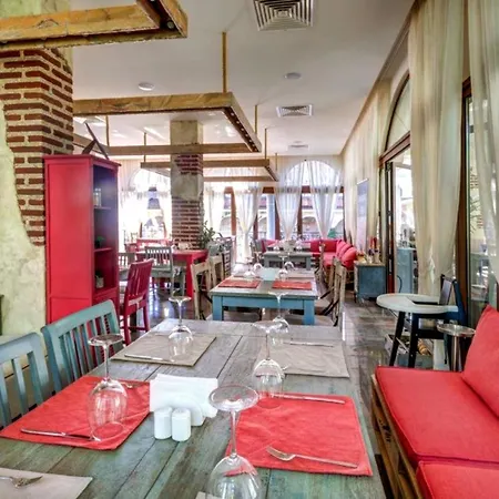 Apollon7 Comfort * Nesebyr