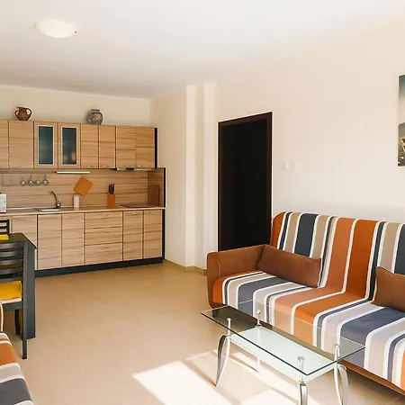 Apollon7 Comfort Nesebyr